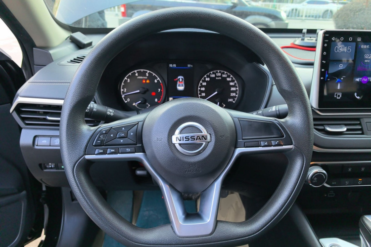 日产 天籁 2021款 2.0L XE 专享版中控内饰13