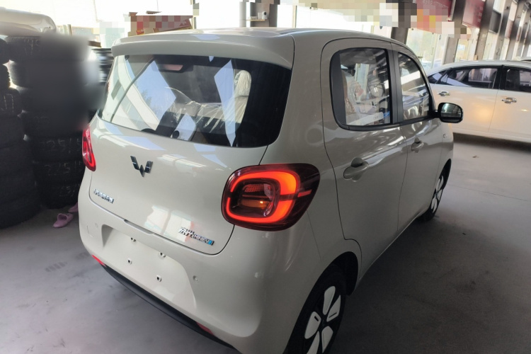 五菱汽车 宏光MINIEV 2025款 四门版 进阶款车身外观7