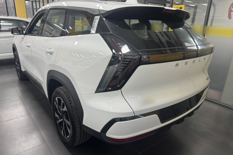 吉利汽车 博越L 2025款 第四代 1.5TD DCT 启程车身外观6004