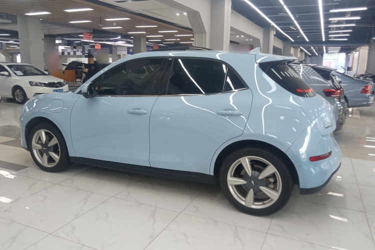 欧拉好猫 2021款 400km标准续航 雅典娜版 三元锂车身外观4