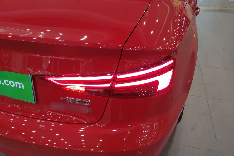 奥迪A3 2019款 Limousine 35 TFSI 进取型 国VI车身外观9