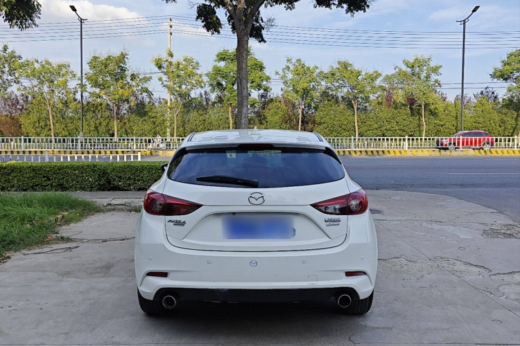 马自达3 昂克赛拉 2017款 两厢 1.5L 自动舒适型 国V车身外观6002