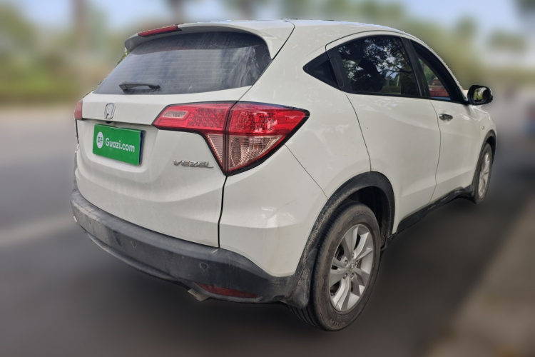 本田 缤智 2015款 1.8L CVT两驱精英型车身外观6005