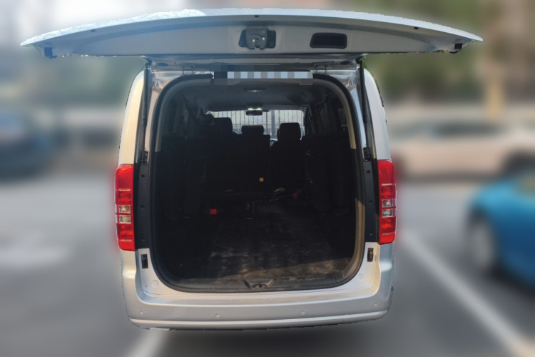 江淮瑞风 瑞风M3 2023款 PLUS 1.5T 7/8座舒适版中控内饰23