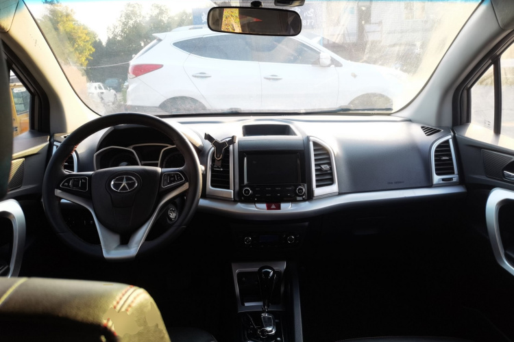 江汽集团 瑞风S3 2016款 1.5L CVT豪华智能型中控内饰12