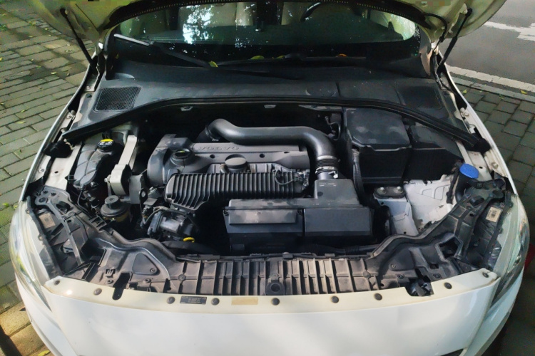 沃尔沃V60 2014款 T5 智逸版局部细节24