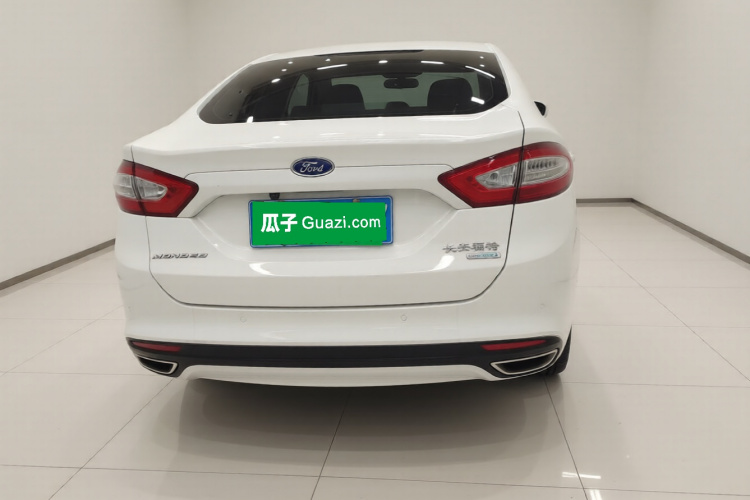 福特 蒙迪欧 2013款 2.0L GTDi200时尚型车身外观6