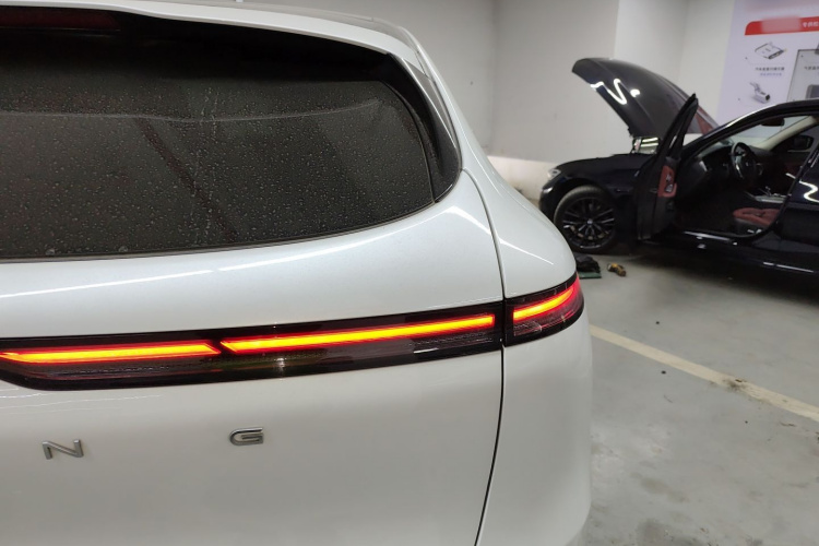 小鹏G6 2023款 580 长续航 Pro车身外观6006