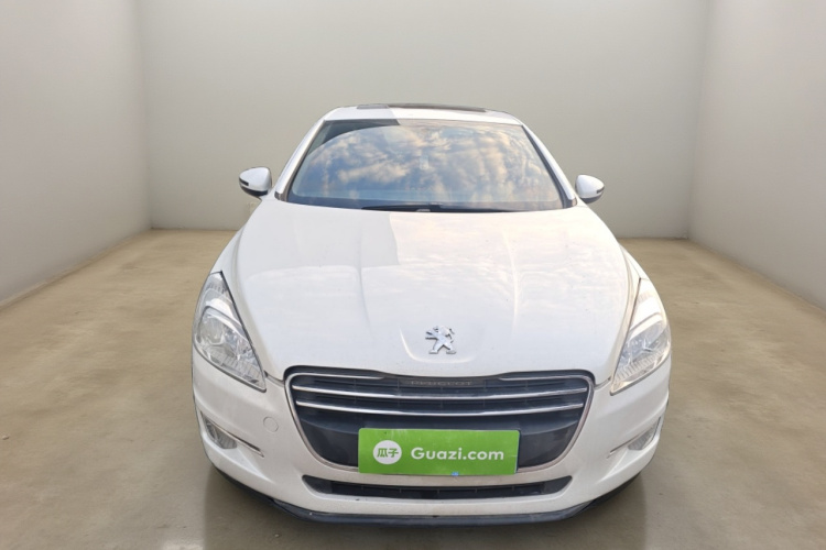 标致508 2013款 2.0L 两周年纪念 自动天窗经典版车身外观2