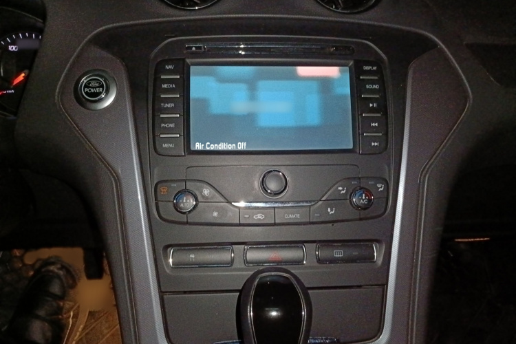 福特 蒙迪欧-致胜 2011款 2.0L GTDi240豪华运动型局部细节16