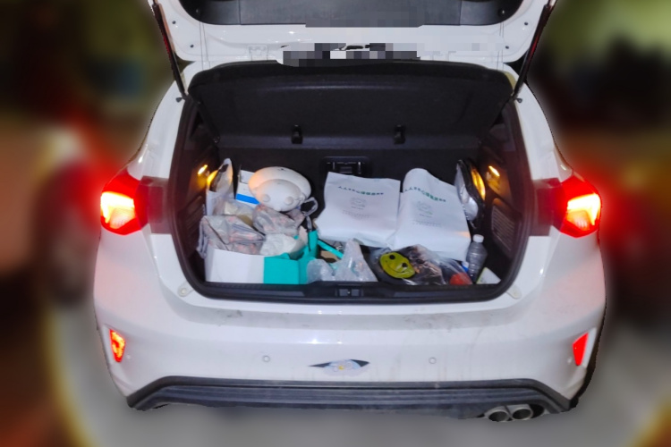 福特 福克斯 2020款 两厢 EcoBoost 180 自动ST Line局部细节23