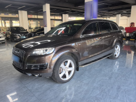 奥迪Q7 2013款 35 TFSI 进取型