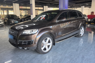奥迪Q7 2013款 35 TFSI 进取型