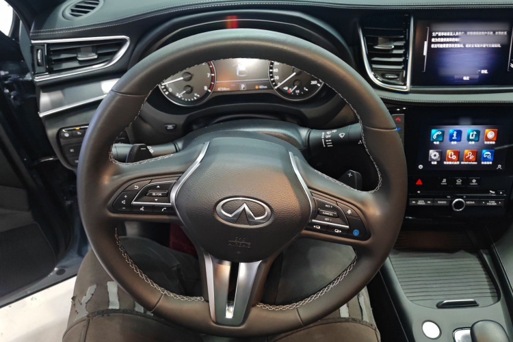 英菲尼迪QX55 2022款 2.0T 四驱耀享版中控内饰13