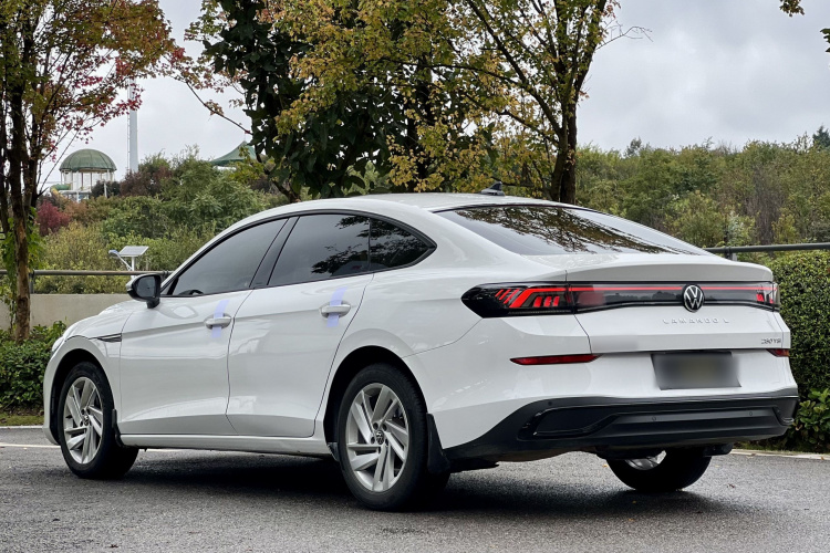 大众 2023款 凌渡L 280TSI DSG炫辣版车身外观6008