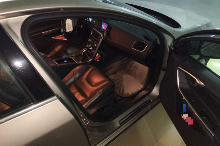 沃尔沃V60 2014款 改款 T5 智雅版局部细节9005