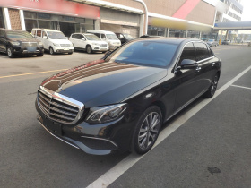 奔驰E级 2019款 E 260 L