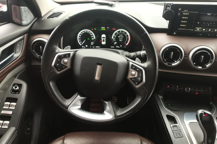 魏牌 VV6 2018款 2.0T 两驱旗舰型 国V中控内饰13