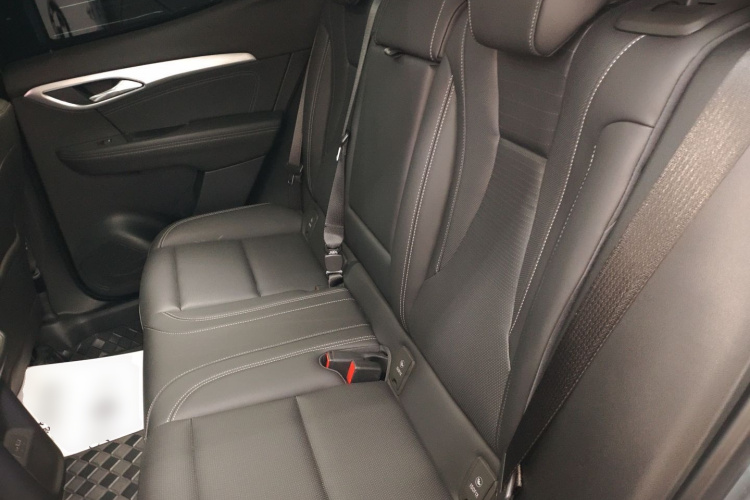 别克 昂科威 2025款 25T 进享白金版中控内饰7004