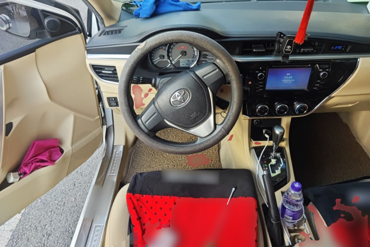 丰田 卡罗拉 2014款 1.6L CVT GL中控内饰13