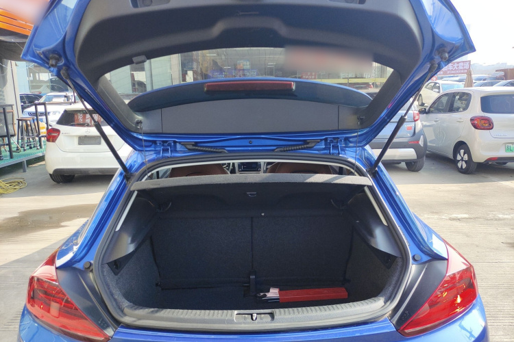 大众 尚酷 2015款 1.4TSI 风尚版机舱底盘23