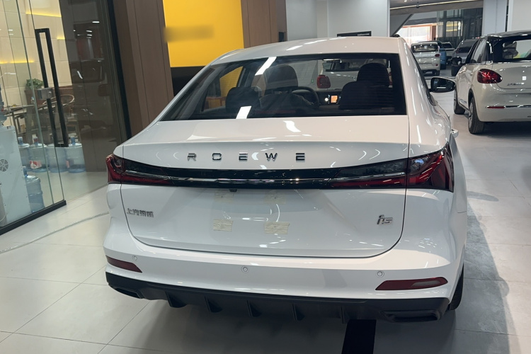 荣威i5 2026款 1.5L 手动舒享版车身外观6004