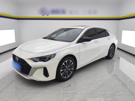 广汽传祺 影豹 2021款 270T DCT J11版