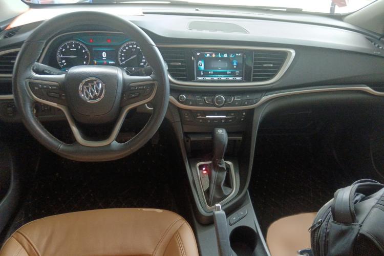 别克 英朗 2019款 18T 自动互联旗舰型 国V中控内饰12