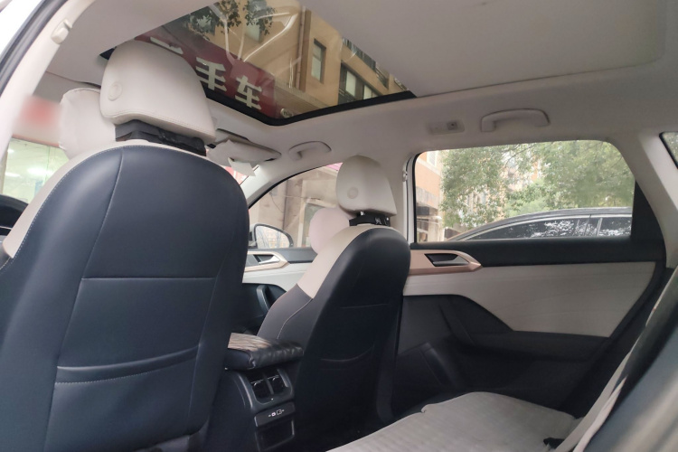 大众 途岳 2023款 300TSI 两驱满月版局部细节22