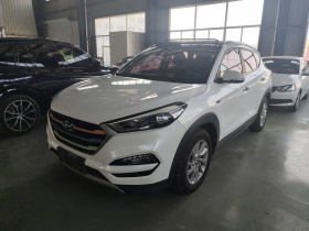 现代 途胜 2015款 1.6T 双离合两驱智能型