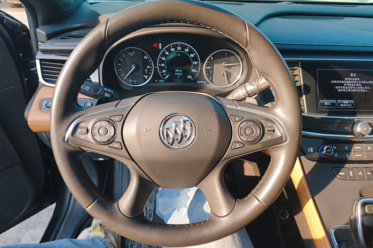 别克 君越 2016款 20T 豪华型中控内饰13