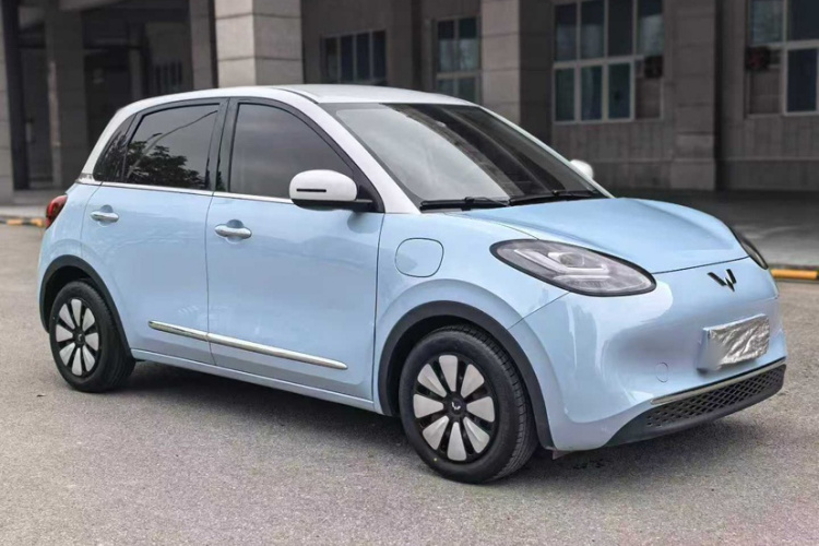 五菱汽车 五菱缤果 2023款 333km 灵犀互联+款车身外观6001