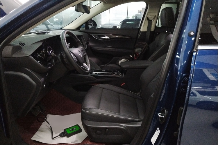 别克 2023款 昂科威Plus 652T 五座四驱豪华型中控内饰19