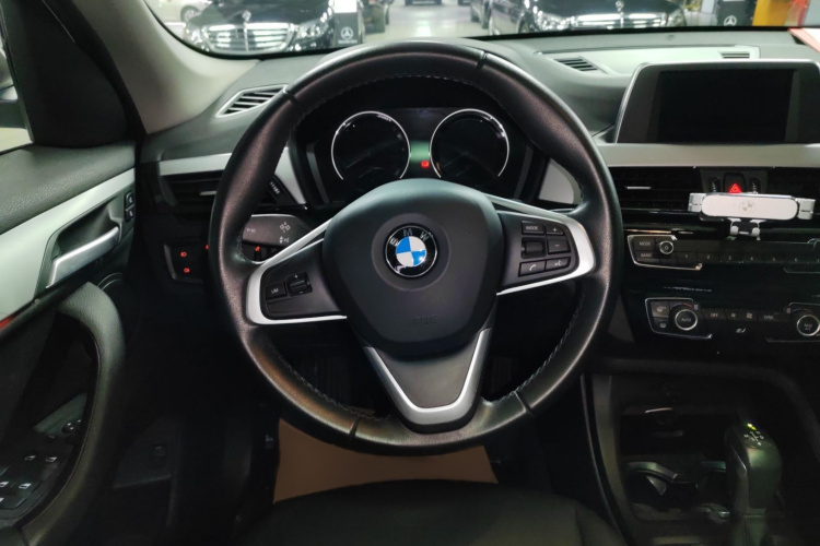 宝马X1 2019款 sDrive20Li 领先型局部细节13