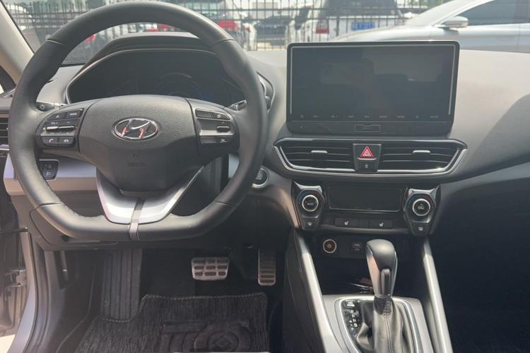 现代 菲斯塔 2019款 280TGDi 智速版 国VI中控内饰7004