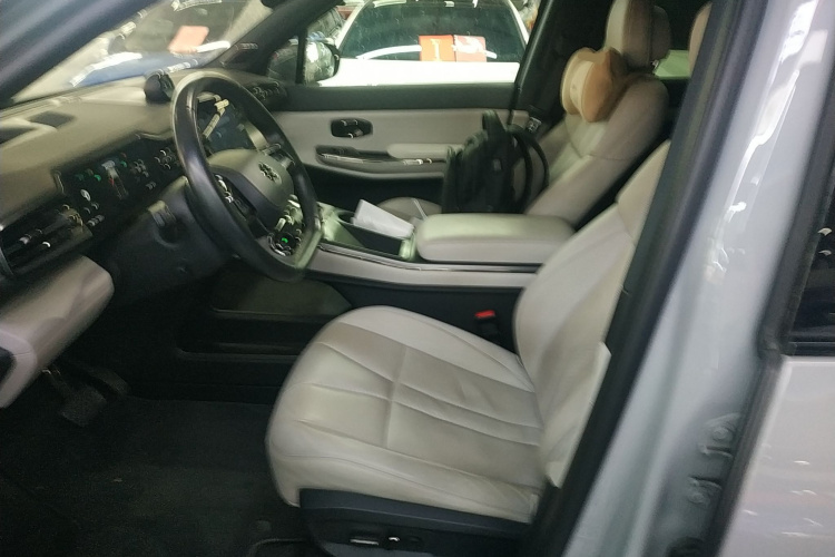 蔚来ES8 2020款 580KM 六座版中控内饰19