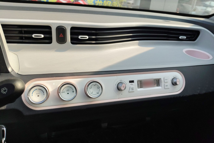 五菱汽车 宏光MINIEV 2022款 马卡龙臻享款 磷酸铁锂局部细节16