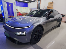 小鹏P7 2020款 670N