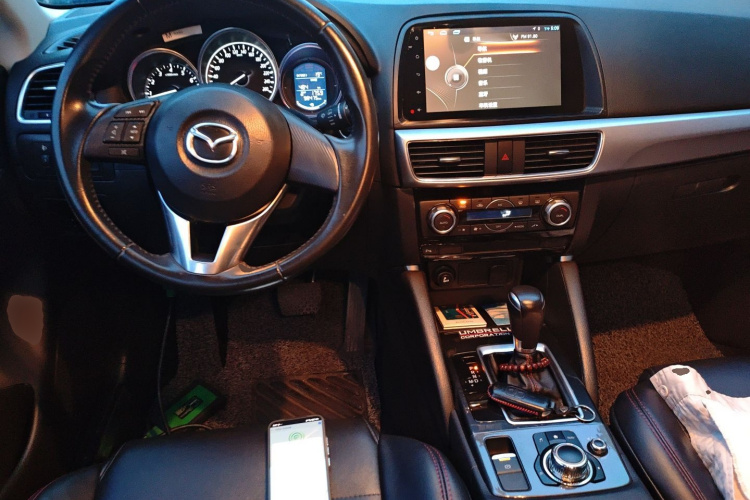 马自达CX-5 2015款 2.0L 自动两驱都市型中控内饰12