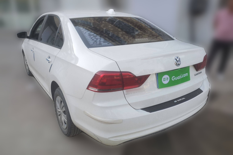 大众 桑塔纳 2021款 1.5L 手动风尚版车身外观5