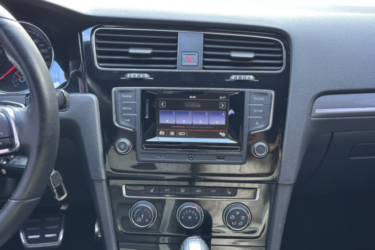 大众 高尔夫 2016款 1.4TSI 自动R-Line中控内饰7005