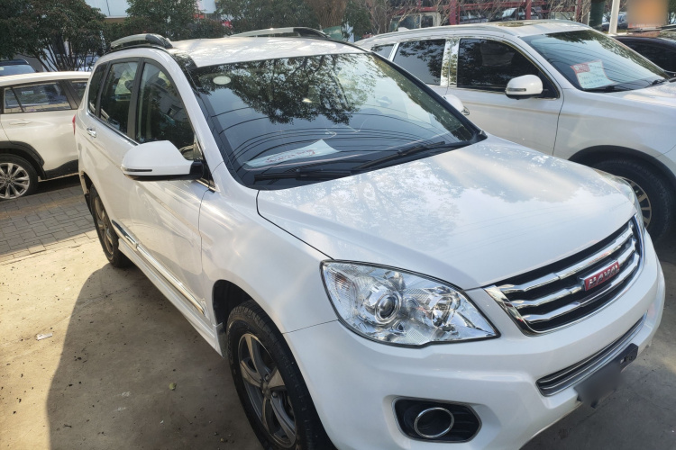 哈弗H6 2015款 升级版 1.5T 手动两驱都市型车身外观3