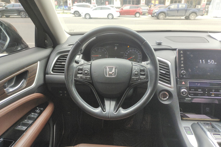 本田 冠道 2017款 370TURBO 四驱尊享版中控内饰13