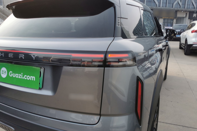 奇瑞 瑞虎7 C-DM 2025款 1.5T 120KM御车身外观9