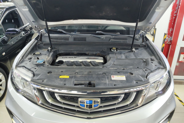 吉利汽车 博越 2018款 1.8TD 自动两驱智雅型机舱底盘24