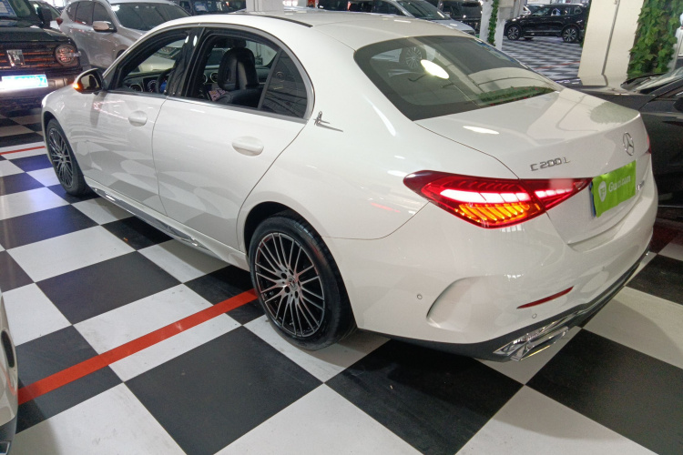 奔驰C级 2023款 C 200 L 运动版车身外观6003