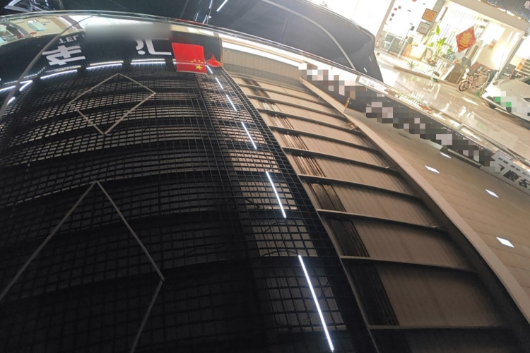 特斯拉 Model Y 2021款 标准续航后驱版局部细节57