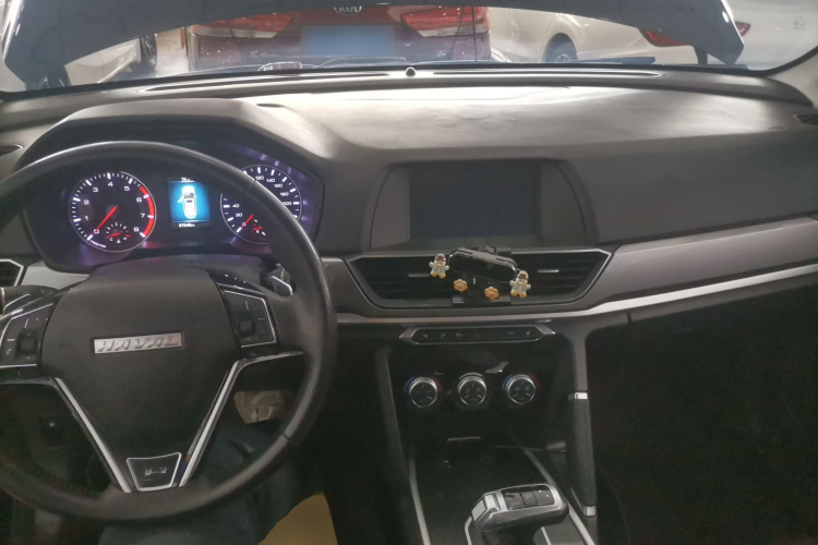 哈弗H6 2018款 红标 运动版 1.5T 自动两驱精英型中控内饰12