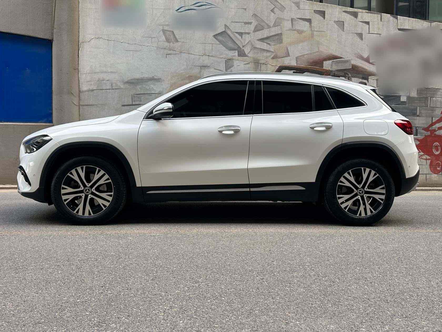 奔驰GLA 2024款 GLA 220(2)