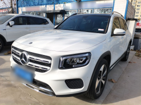 奔驰GLB 2023款 GLB 220 时尚型